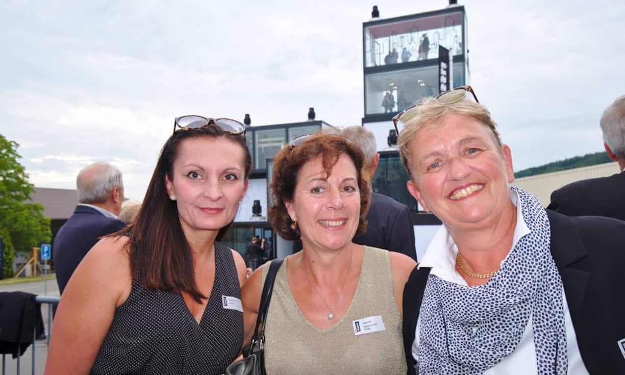 Danijela Woell, Director Sales & Marketing, Ambrosius Deutschland GmbH;
Gabriela Meyer auf der Heide, Privatière;
Charlotte Brühwiler-Messner, Teilhaberin MPG Messner Performance Capital