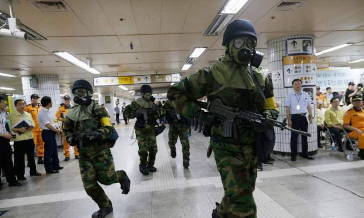 Risiken, die die Schweiz teilweise beeinflussen kann:
Überzogene Reaktionen auf die Bedrohung durch den Terror, die eine wirtschaftliche Abschottung zur Folge haben.