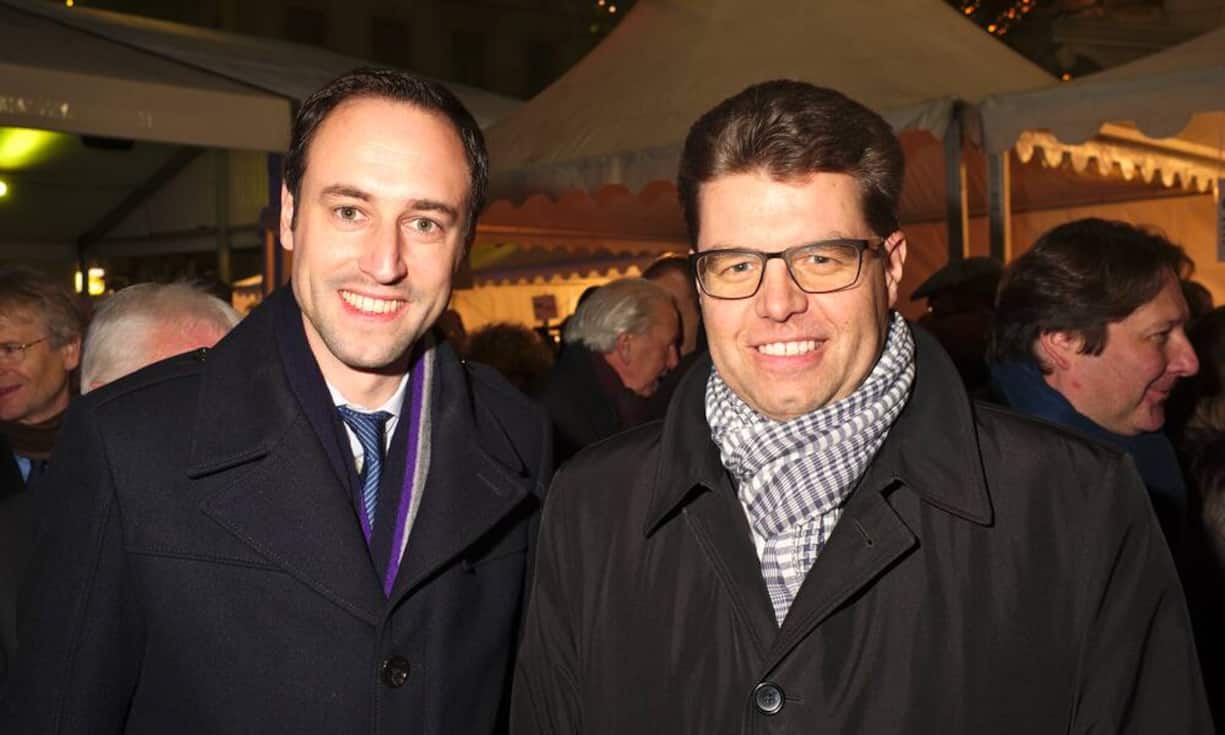 Christian Wasserfallen, NR, Vizepräsident FDP;
Andreas Rickenbacher, Regierungsrat Kanton Bern