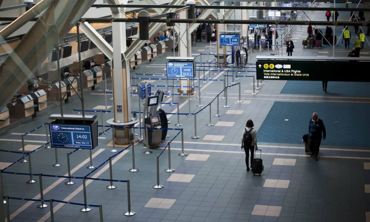 Platz 6: Vancouver International Airport (VAN). Der Flughafen Vancouver liegt in der kanadischen Provinz Britisch-Kolumbien, 15 Kilometer südlich von der Stadt Vancouver auf der Insel Sea Island. Nach Passagierzahlen und Flugbewegungen ist er, hinter dem Flughafen Toronto, der zweitgrößte in Kanada. Was effiziente Abläufe und tadellose Abläufe angeht schafft er es nur auf den 6. Platz der besten Airports.