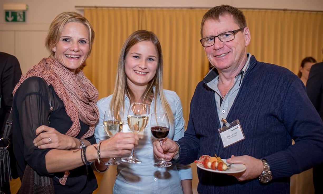 Impressionen von der Podiumsdiskussion «Rendez-vous Helvetia»v.l. Sandra Hägler-Kurth | Michelle Kurth, AEK Energie AG | Beat von Flüe, Jean Müller GmbH