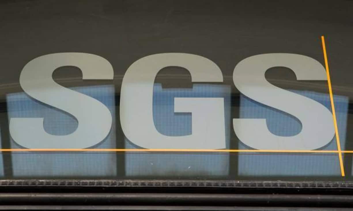 SGS: 2013 verzeichnete der Prüfkonzern seinen Aktienhöchststand von etwa 2450 Franken, seither verliert die Aktie stetig leicht an Wert. Momentan steht der Kurs bei circa 1850 Franken, also 600 Franken unter dem Maximum. Seit Anfang Jahr hat der Titel 7,5 Prozent verloren. SGS ist seit 2009 wieder im SMI vertreten.