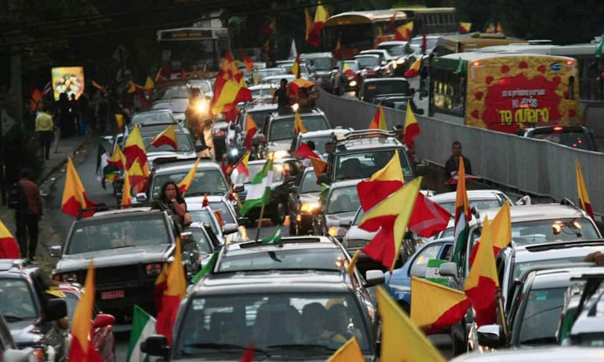 Platz 2: San José, Costa Rica
Schlimme Ausbrüche der Vulkane Arenal oder Irazú stellen für die Hauptstadt von Costa Rica eine Gefahr dar. Zwar ist San José vergleichsweise klein, jedoch brechen die Vulkane dort statistisch gesehen etwa alle 120 Jahre aus und könnten eine Schadensumme von über 140 Millionen Dollar verursachen.