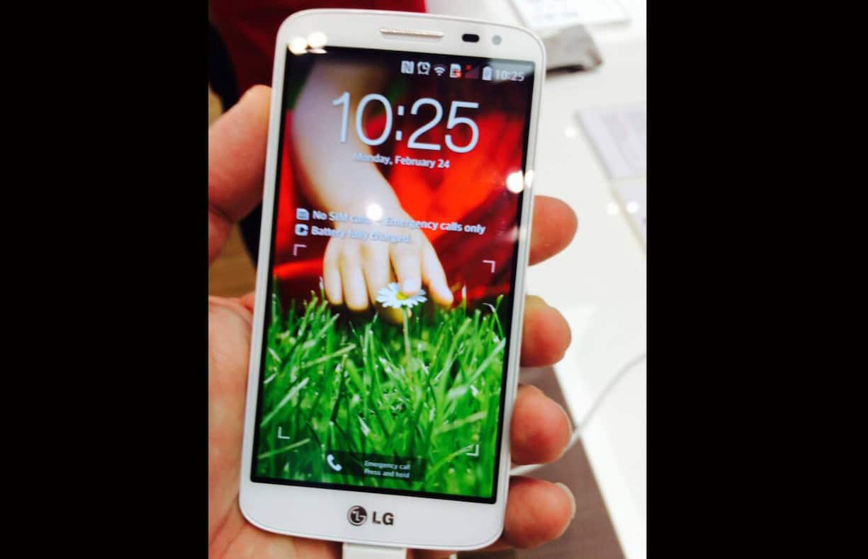 Es ist ein bisschen absurd, ein Smartphone mit 4.7-Zoll-Screen «mini» zu nennen. LG tut es trotzdem mit dem neuen G2 mini. Das Gerät hat ebenfalls einen Quadcore-Prozessor und eine 13-Megapixel-Kamera.