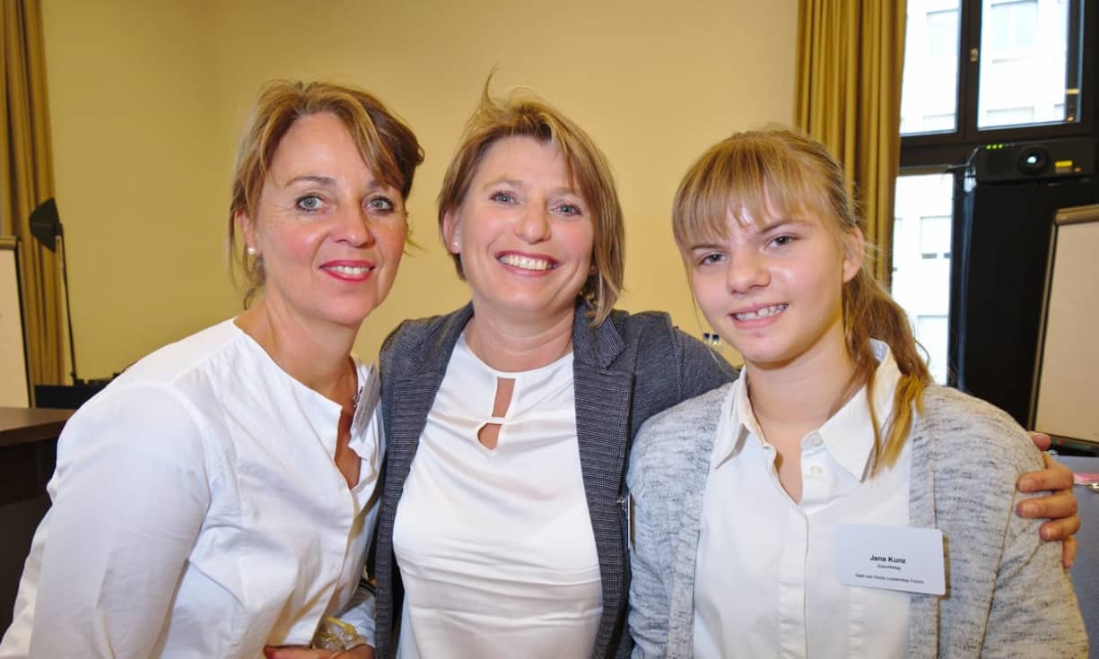 Nicola Hammerschmidt, Geschäftsführerin, Swishcompany coaching gmbh;
Rosmarie Aegerter, Geschäftsführerin, Wissen.Bilden gmbh;
Jana Kunz, Schülerin, Zukunftstag