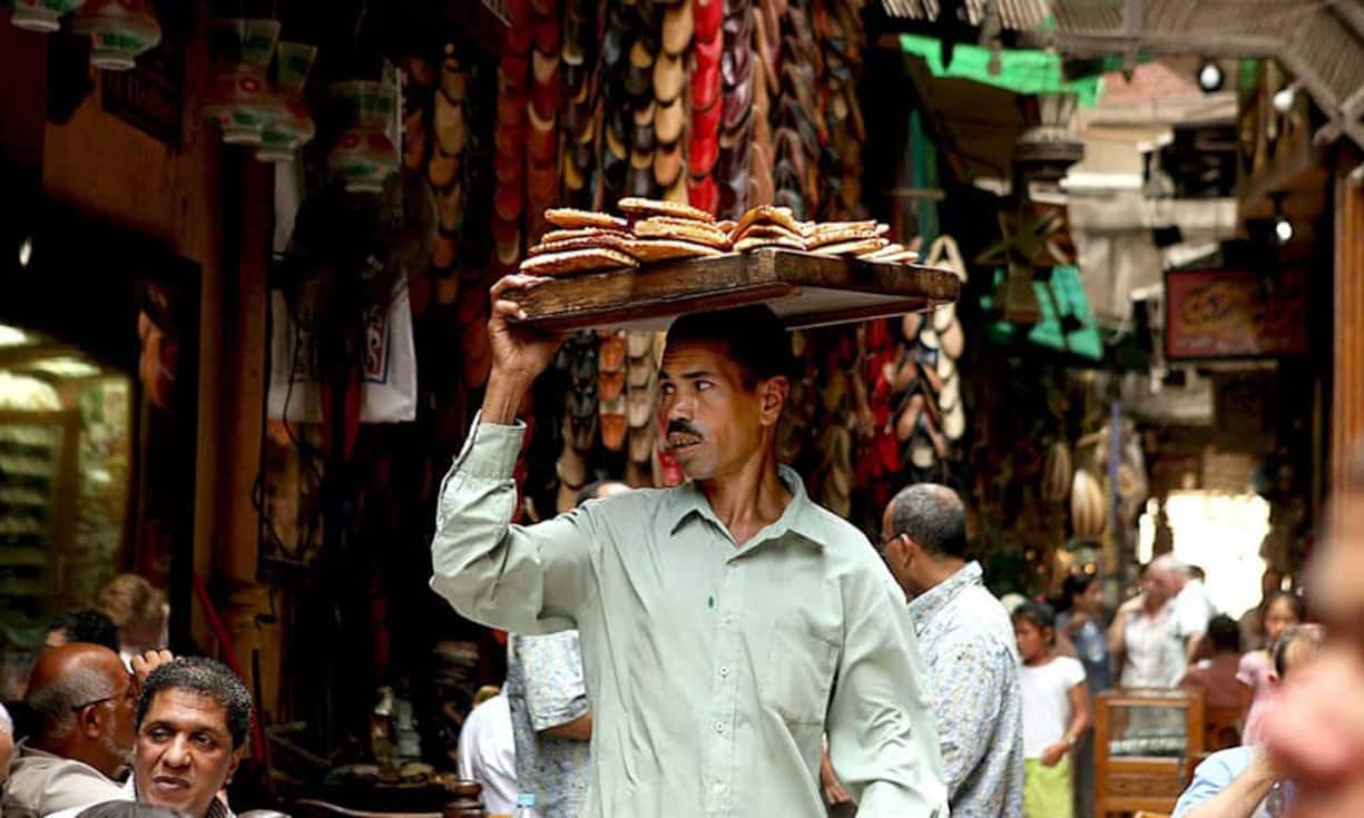 Pltz 48: In Kairo (Ägypten) entspricht das Höralter eines durchschnittlichen Stadtbewohners dem eines 18,03 Jahre älteren gesunden Menschen. Der Grad der Lärmbelastung liegt bei 0,81.