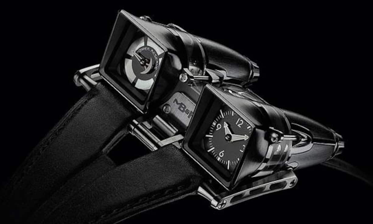 Kreateur von Zeitmaschinen: Maximilian Büsser ist Diplomat von Geburt an, Ingenieur aus Berufung und heute Wunderkind der Uhrenindustrie. Mit seinen radikalen Zeitmaschinen appelliert er an ein Avantgarde-Publikum, das von einer Uhr anderes erwartet als Eleganz und das blosse Messen von Zeit. Jüngste Schöpfung ist die Horological Machine No4 Final Edition, wie immer in
einer winzigen Serie: 214 000 Franken.