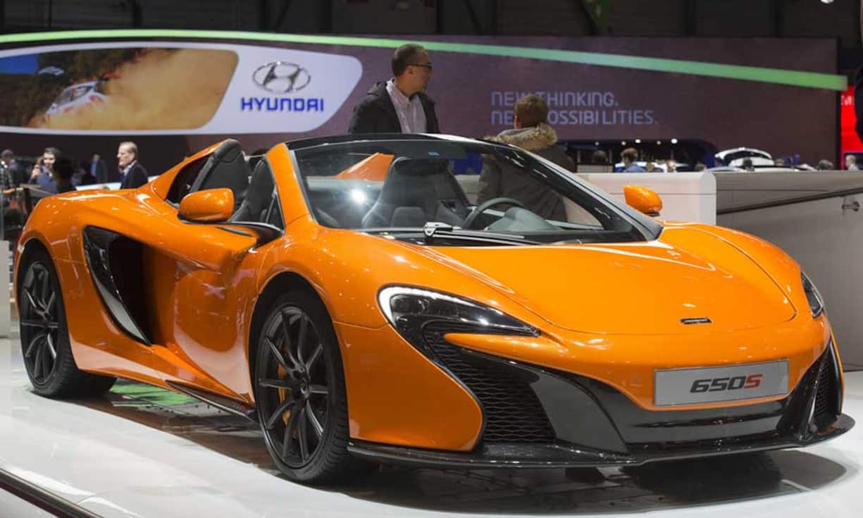 Mc Laren 650 S
Der McLaren 650S ist ein von McLaren Automotive gebauter Sportwagen mit einem 3,8-Liter-V8-Mittelmotor. Das Auto wurde letztes Jahr auf dem Genfer Auto-Salon zum ersten Mal der Öffentlichkeit präsentiert.