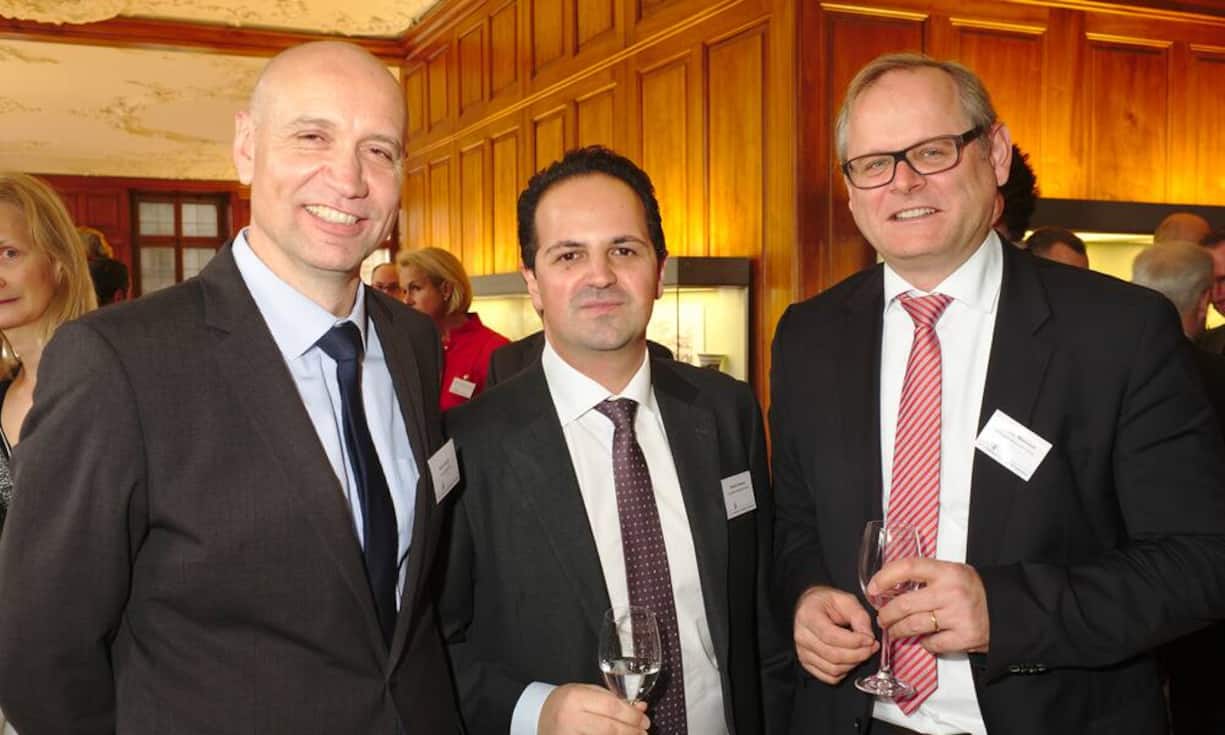 Martin Kobler, Head Financial Institutions & Transaction Banking, Credit Suisse AG;
Stefano Petracca, CEO, Morningstar Switzerland GmbH;
Christian Mesenholl, Business Development, Morningstar Switzerland GmbH