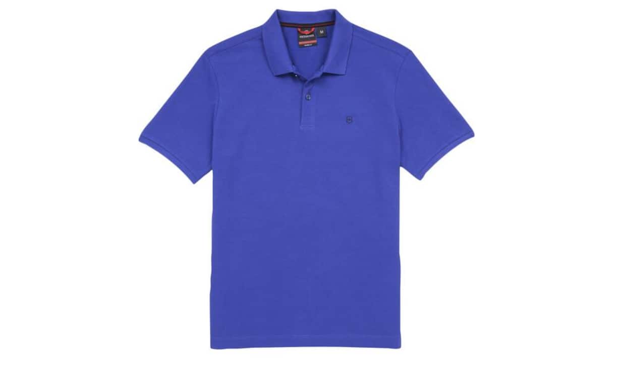 Schweizerisch: Victorinox
In vielen Farben erhältlich ist dieses klassische unifarbene Polo mit dem typischen Victorinox-Logo auf Brusthöhe. Preis 79 Franken Bilder: PR