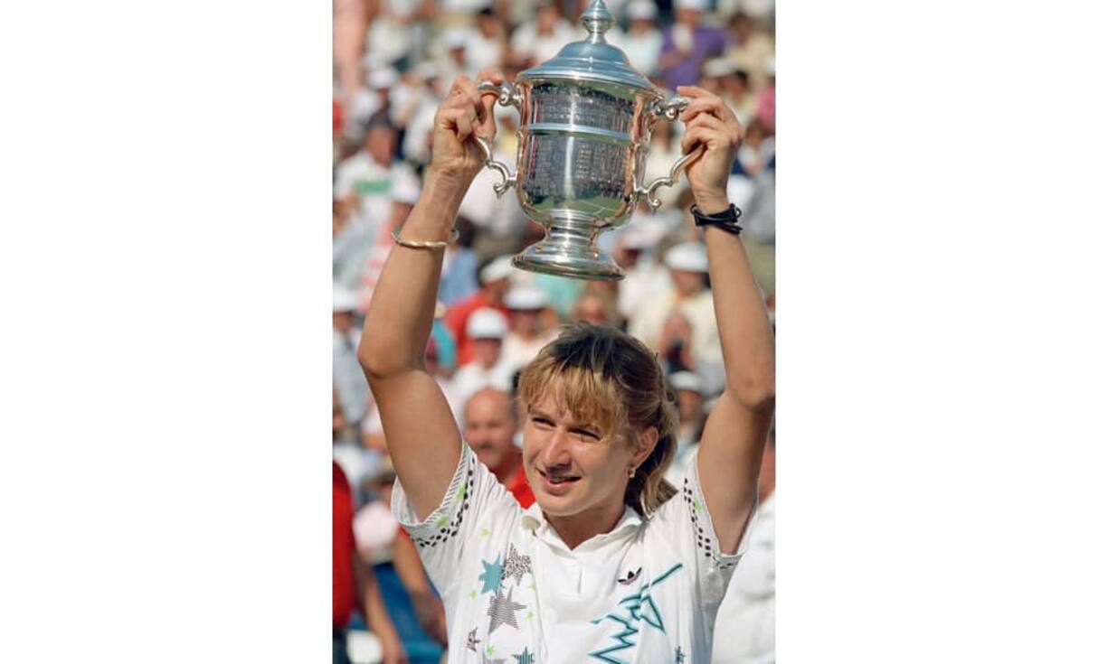 ... Steffi Graf. Im gleichen Jahr gewann die Deutsche auch zum ersten Mal in New York. Von ihren insgesamt 22 Grand-Slam-Titeln gewann sie fünf bei den US Open.