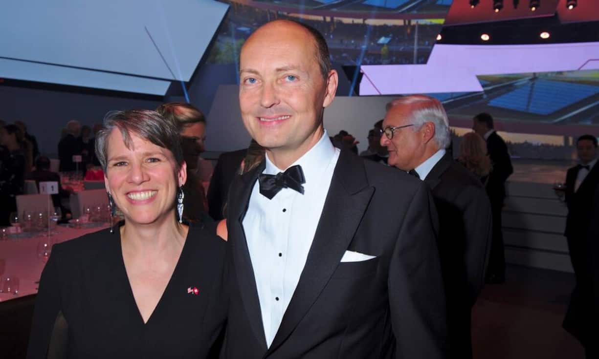 Suzan G. LeVine, US-Botschafterin in der Schweiz;
Magnus Hartog-Holm, Schwedischer Botschafter in der Schweiz