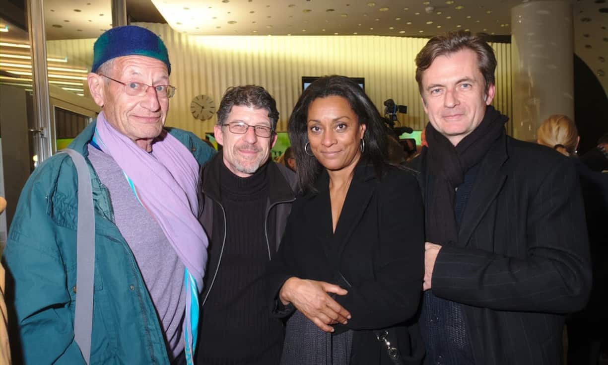 Micha Bar-Am, Rolf Lyssys Bruder;
Elia Lyssy, Rolf Lyssys Sohn;
Delissa Reynolds, Elia Lyssys Gattin;
Christian Wenaweser, Botschafter von Liechtenstein bei den Vereinten Nationen in New York