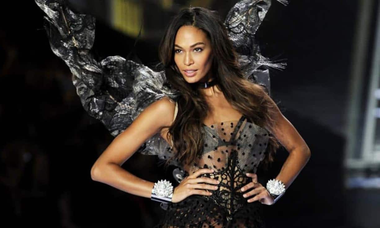 Model Joan Smalls.
