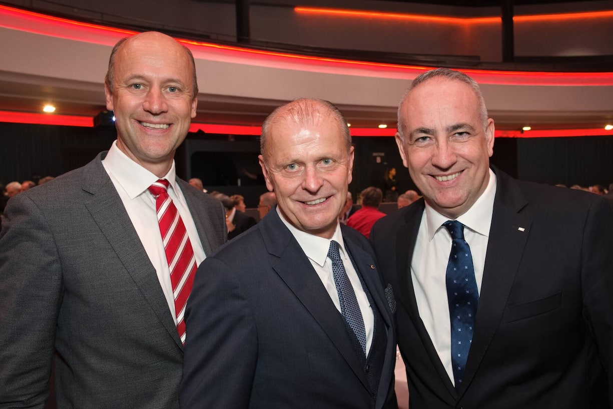 Armin Brun, CEO, Berner Kantonalbank;Hannes Wittwer, PrÃ¤sident, Lindenhof Gruppe;Angelo Eggli, CEO, Visana