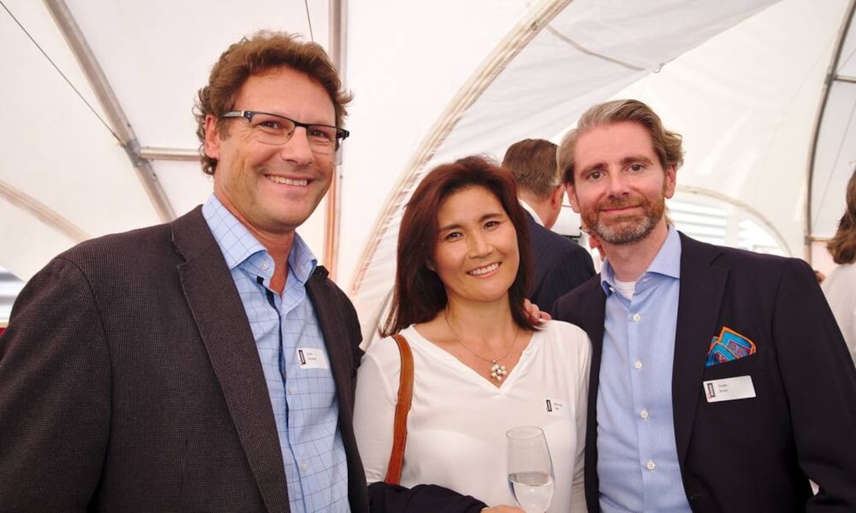 Oliver Brückner, Senior Consultant Facility Management, Amstein + Walthert AG;
Mi-Kyung Hold, Sozialdiakonin, reformierte Kirche Wetzikon;
Dieter A. Borer, Head of Protocol, Swiss Pavilion Expo 2017 Astana, EDA