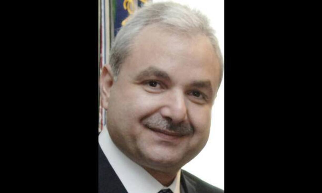 Elias Murr ist der Verteidigungsminister von Libanon und setzt sich für eine sichere Welt ein. Sein Name wird ebenfalls mit einem Bankkonto bei der Schweizer HSBC in Verbindung gebracht.