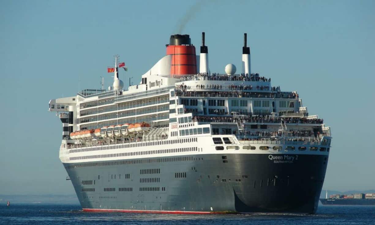 Rang 1: Queen Mary 2 (2015: Rang 1) Total Punkte: 73
Bilder:Schiffseigner