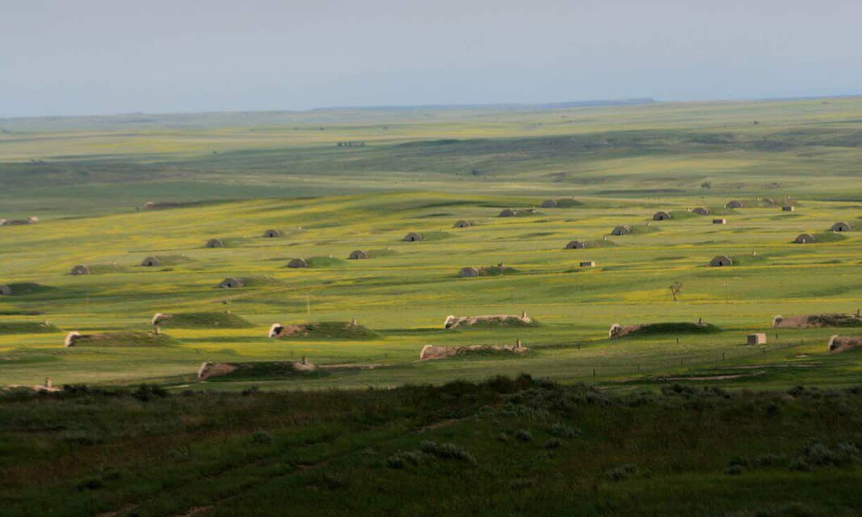 Zum Grundstück gehören 575 Bunker, die aus Festbeton und Stahl bestehen.