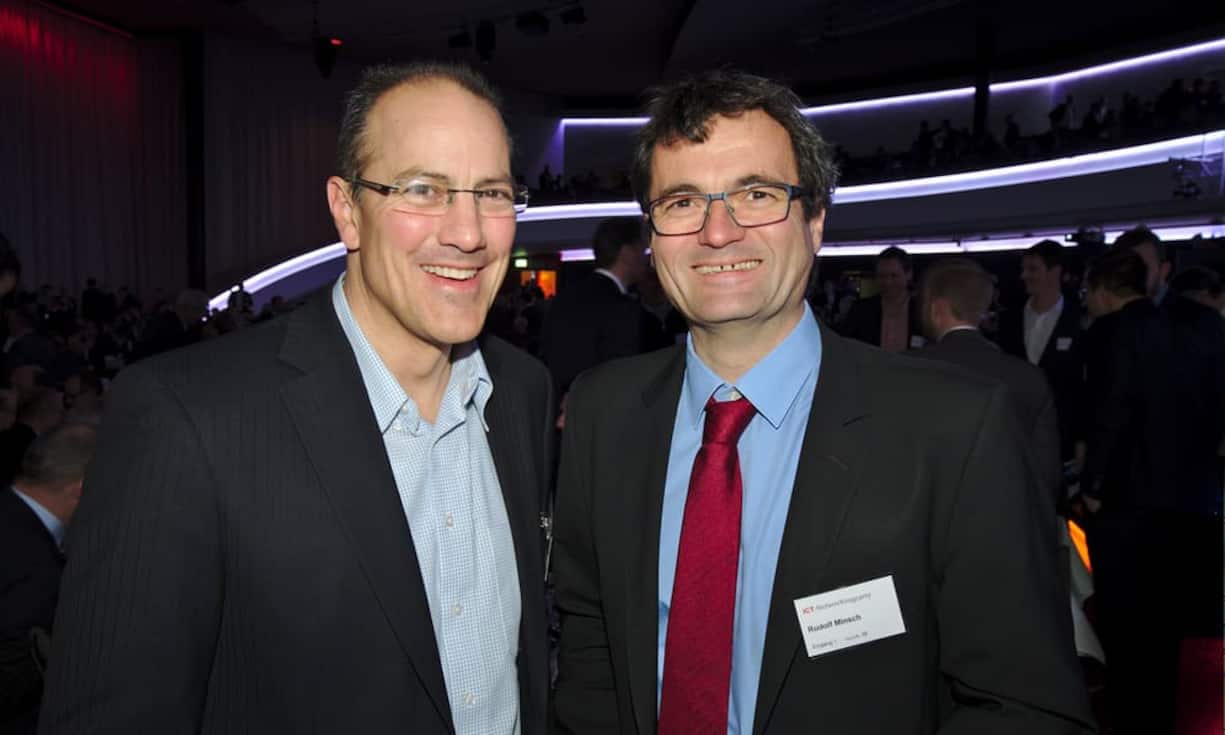 Andreas Schönenberger, CEO, Salt.;
Rudolf Minsch, Direktor, economiesuisse