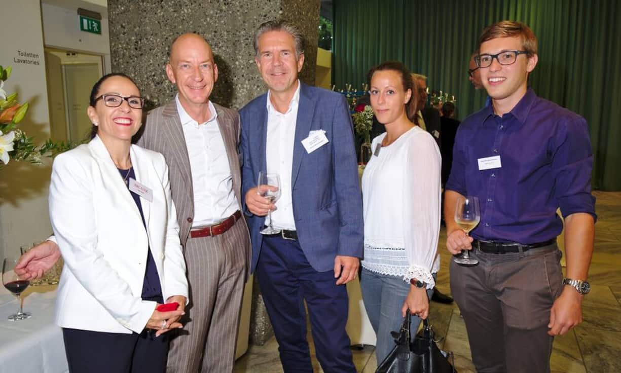 Jda Hess, Bilanz;
Marcel Hürlimann, Ringier Axel Springer Schweiz AG;
Roland Wahrenberger, Ringier Axel Springer Schweiz AG;
Maren Meyer, Bilanz;
Raphael Aeschbacher, Gisler Druck AG