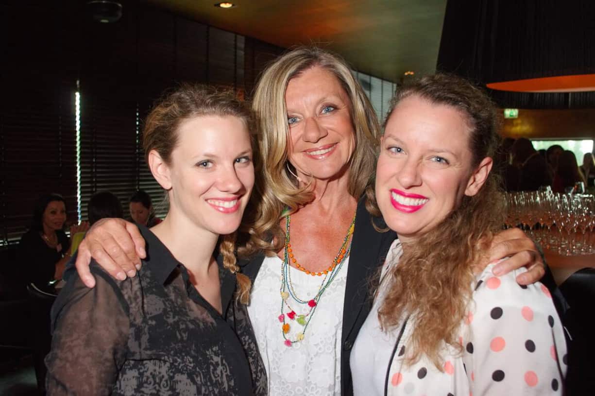 Mutter & Töchter II: Kim Petri; Bea Petri; Lia Petri. Bea Petri war Panelistin und ist Inhaberin der Schminkbar.