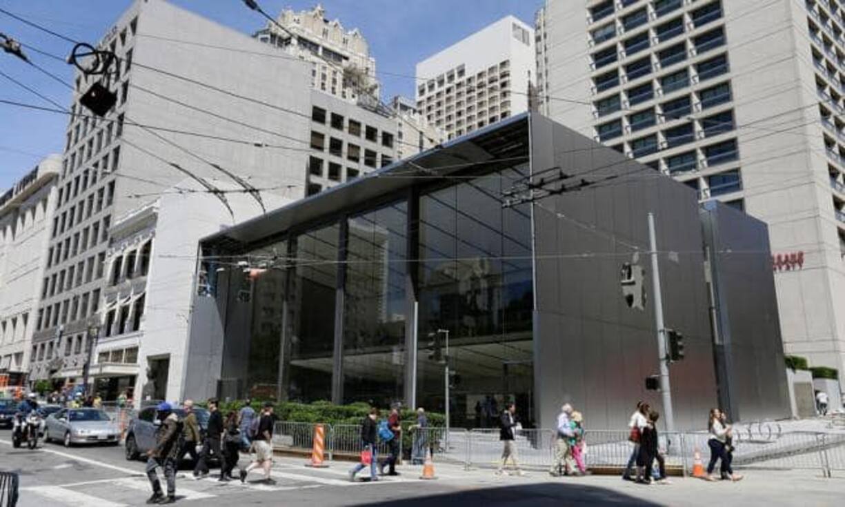 apple_store_2.jpg