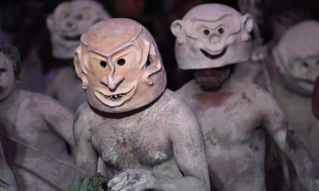 Rang 10 der Länder mit dem grössten Katastrophenrisiko belegt Papua-Neuguinea. Der flächenmässig drittgrösste Inselstaat der Welt ist einigen Naturrisiken ausgesetzt. Schwer wiegen aber die fehlende Infrastruktur und Ausbildung. Grosse Teile der Bevölkerung sind Analphabeten.