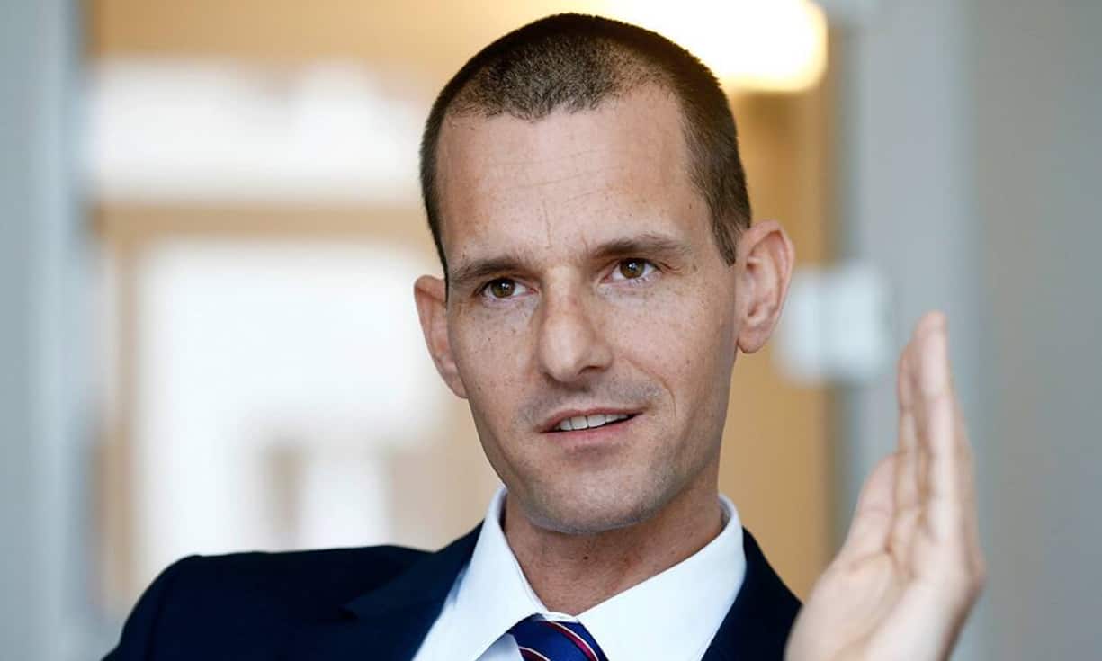 «Bilanz» hat das «Who is who» der Schweizer Wirtschaft ermittelt. Die wichtigsten Personen im Wirtschaftsrecht:Cornel BorbélyStrafrechtler und Fifa-ChefermittlerDer Ex-Staatsanwalt lehrte Fussballfunktionäre das Fürchten. In seiner Funktion als Fifa Vorsitzender der Untersuchungskammer der Ethikkommission hat er schwierigste Ermittlungen orchestriert.Reuters