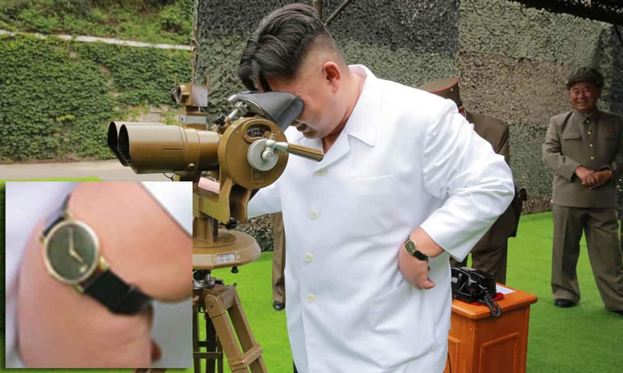 Die Jahre in der Schweiz haben Nordkoreas Machthaber Kim Jong-un geprägt. Kein Wunder trägt er eine Schweizer Uhr. Überraschend ist indes die Wahl der billigen Movado, die er auf vielen Fotos trägt. Die Movado Moderna kostet nur rund 400 Franken.