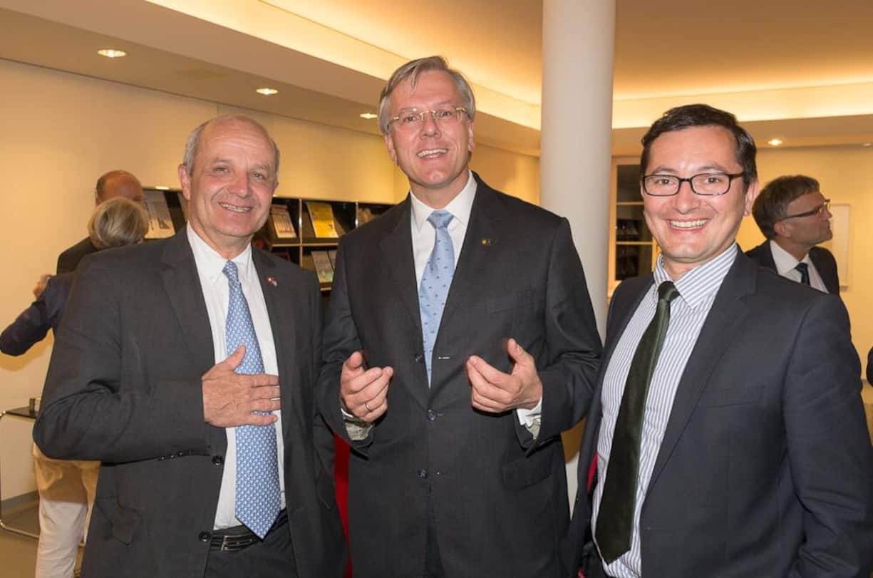 Martin Naville, CEO AMCHAM; Christoph Franz, Vorstandsvorsitzender Deutsche Lufthansa AG; Michael Lorz, Leiter Universitätsförderung UniSt. Gallen HSG