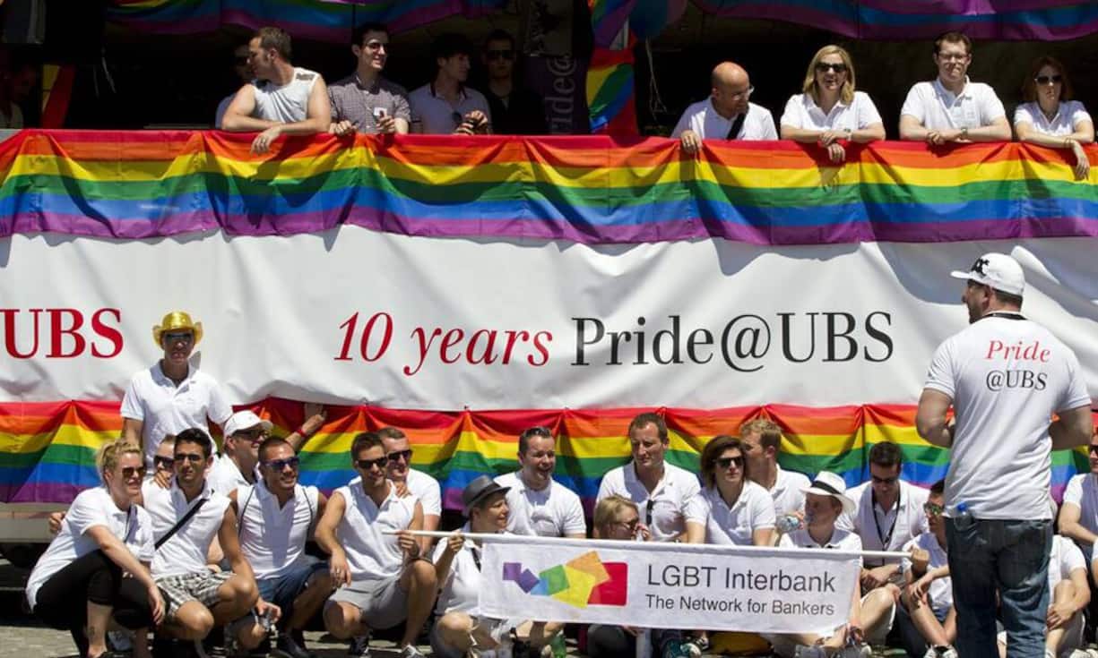 ...UBS abtreten, die heuer Bronze erhält.