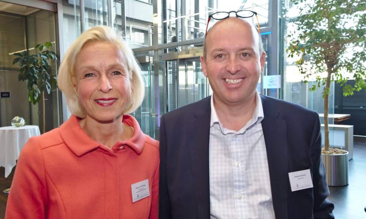 Alexa von Klitzing, Managing Director, FranklinCovey Leadership Institut GmbH;
Stéphane Savioz, CEO, Oros GmbH