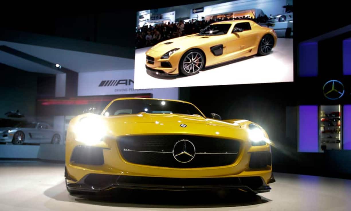 Dieser Wagen könnte das Messepublikum um sich scharen: Der Mercedes GT AMG soll, so berichtet zumindest die Fachpresse, auf der L.A. Motorshow als Konzeptwagen erstmals der Öffentlichkeit präsentiert werden.Im Inneren sorgt ein V8-Motor für den sportlichen Antrieb.