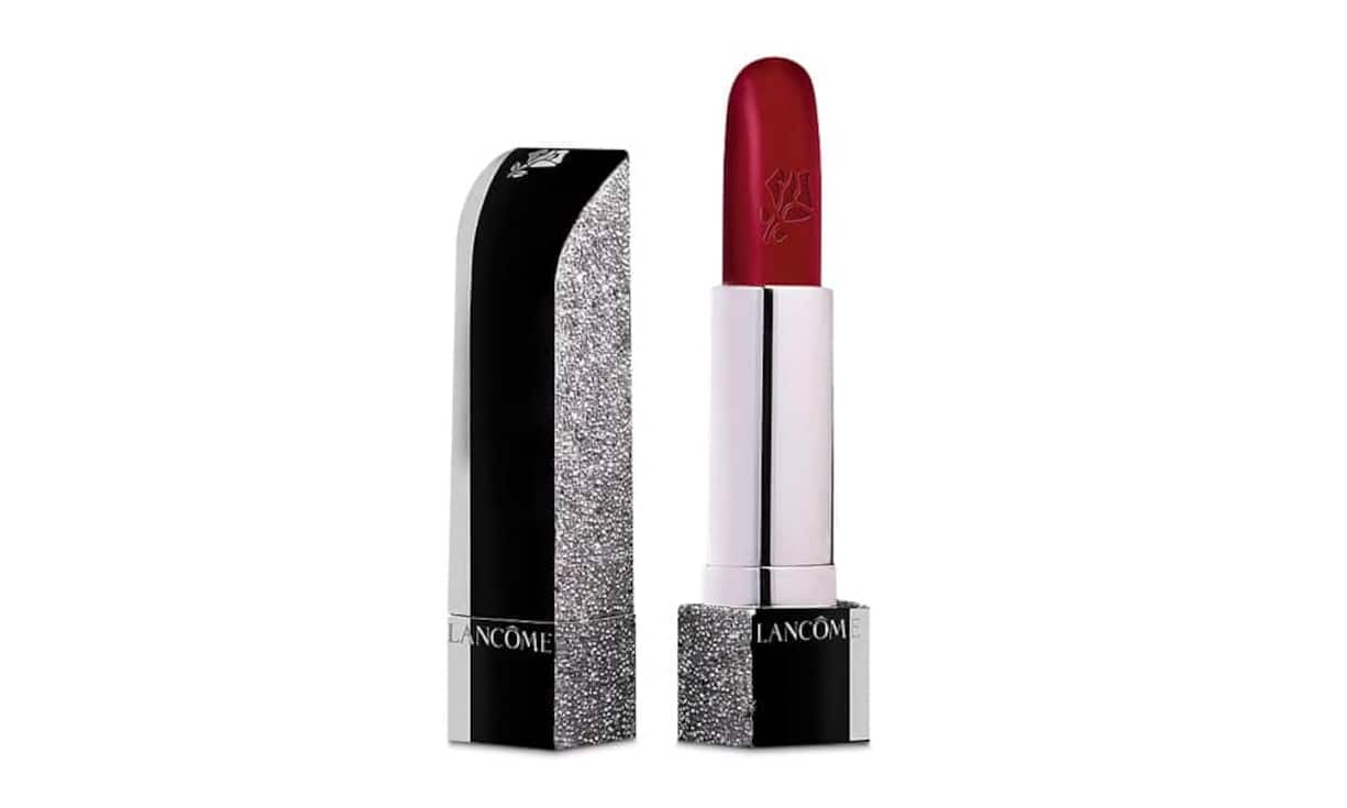 Lancôme: Lippenstift aus der Kollektion «Happy Holidays», Rouge Etincelle. 59 Franken.