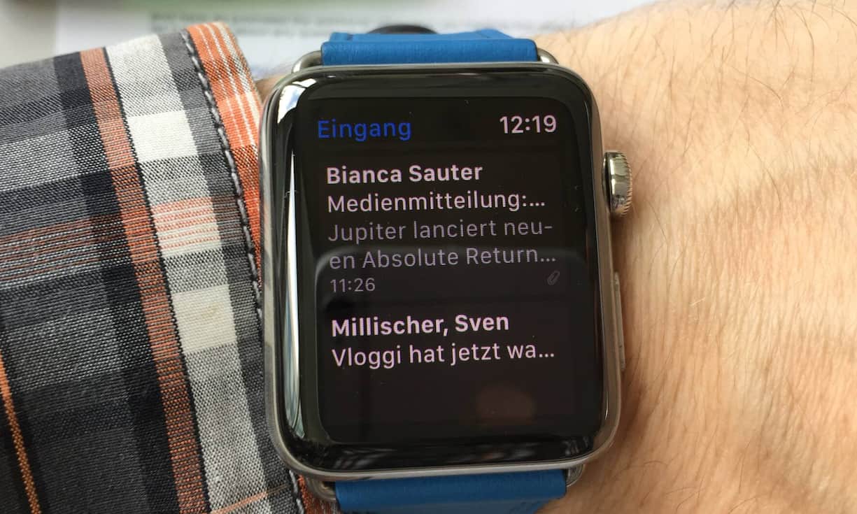 E-Mails auf der Apple Watch: E-Mails-Lesen geht, aber Attachments machen Mühe.