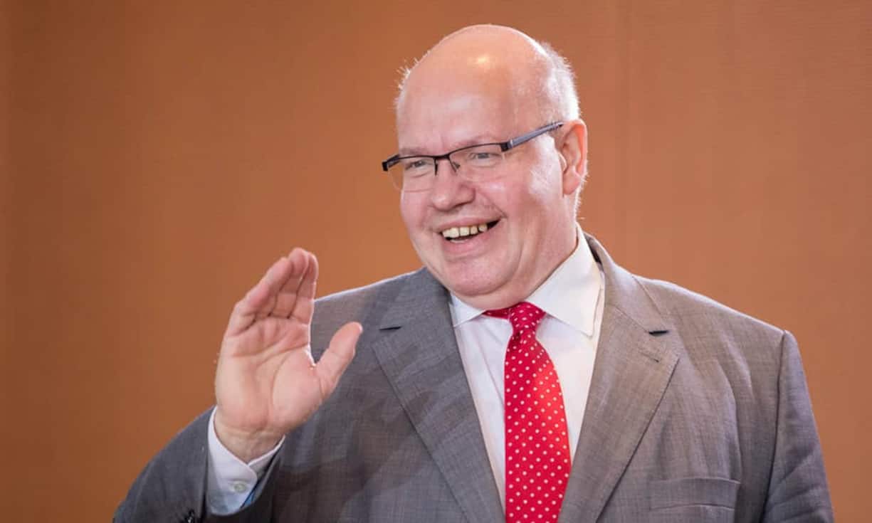 Peter Altmaier (CDU, 59): Der Kanzleramtsminister ist der oberste Manager der Regierungsarbeit. 2015 wurde er Flüchtlingskoordinator und zog damit Kompetenzen des Innenministers an sich. Als Wahlkampfmanager verfasste er das Wahlprogramm im Wesentlichen selbst. Der Hobbykoch aus dem Saarland kokettiert gerne mit seiner Leibesfülle («Ich bin nicht der wichtigste, aber der gewichtigste Minister im Kabinett»). Er dürfte bei einem Wahlsieg auch künftig eine führende Rolle spielen.
