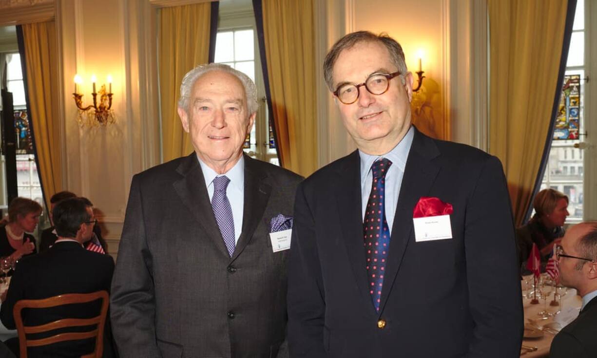 Rainer E. Gut, Honorary Chairman, Credit Suisse AG;
Peter Kurer