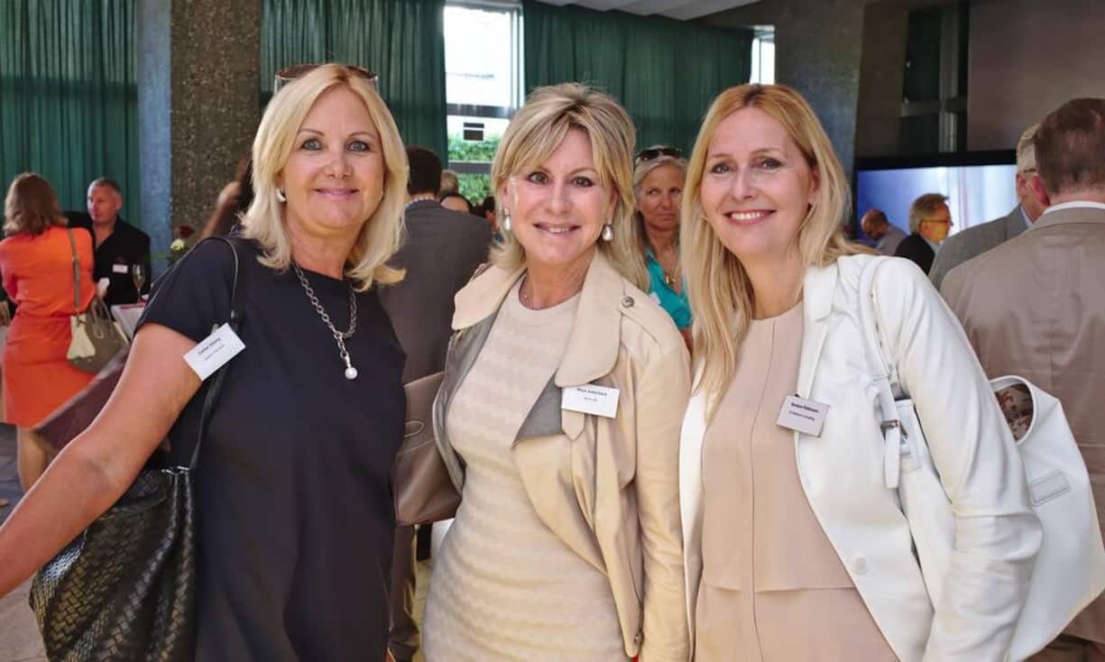 Esther Streng, system 4 by duco;
Maya Aeberhard, Asoni AG;
Barbara Rüttimann, rb Rüttimann consulting