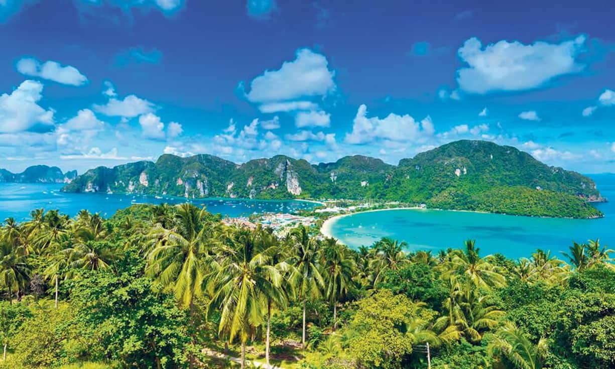 Ko Phi Phi Don, die aus zwei miteinander verbundenen Eilanden besteht, ist besonders geeignet für Einsteiger. Auf der Nachbarsinsel Ko Phi Phi Ley an der   Maya Bay wurde «The Beach» gedreht. (Bild: ZVG)