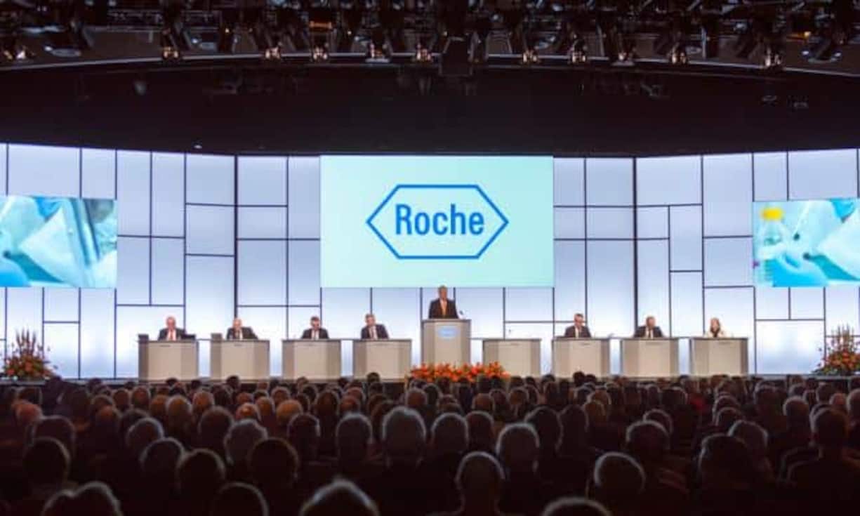 Roche: Der Pharmakonzern war Ende 2014 auf seinem höchsten Stand je Aktie – fast 295 Franken. Momentan erholt sich der Kurs vom Einbruch nach dem SNB-Entscheid am 15. Januar und liegt bei etwa 280 Franken. Das ist noch knapp 2 Prozent weniger vor der Aufgabe des Mindestkurses. Roche ist von der Gewichtung her die Nummer drei im SMI, der Anteil liegt bei 18 Prozent.