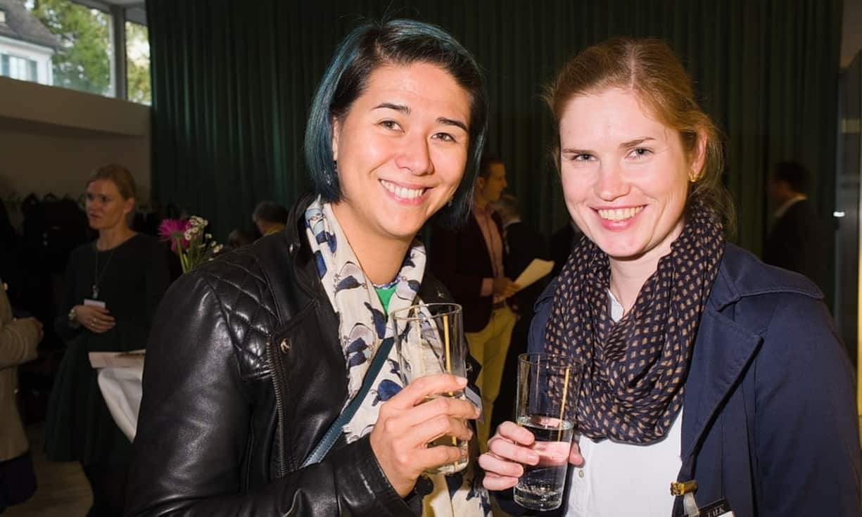 Mira Zawrzykraj, PRfact AG;
Britta Seifried-Fedder, PRfact AG