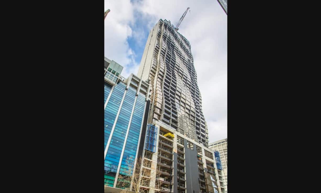 Platz 5: Abode318 in Melbourne (Australien); 187 Meter hoch, 57 EtagenArchitekten: Elenberg Fraser, Disegno AustraliaDas Gebäude befindet sich ganz in der Nähe der Melbourne University. Die bis zum Boden reichenden Fenster bieten einen phantastischen Blick auf die Stadt.Wang-Hsin Pei CC BY 2.0