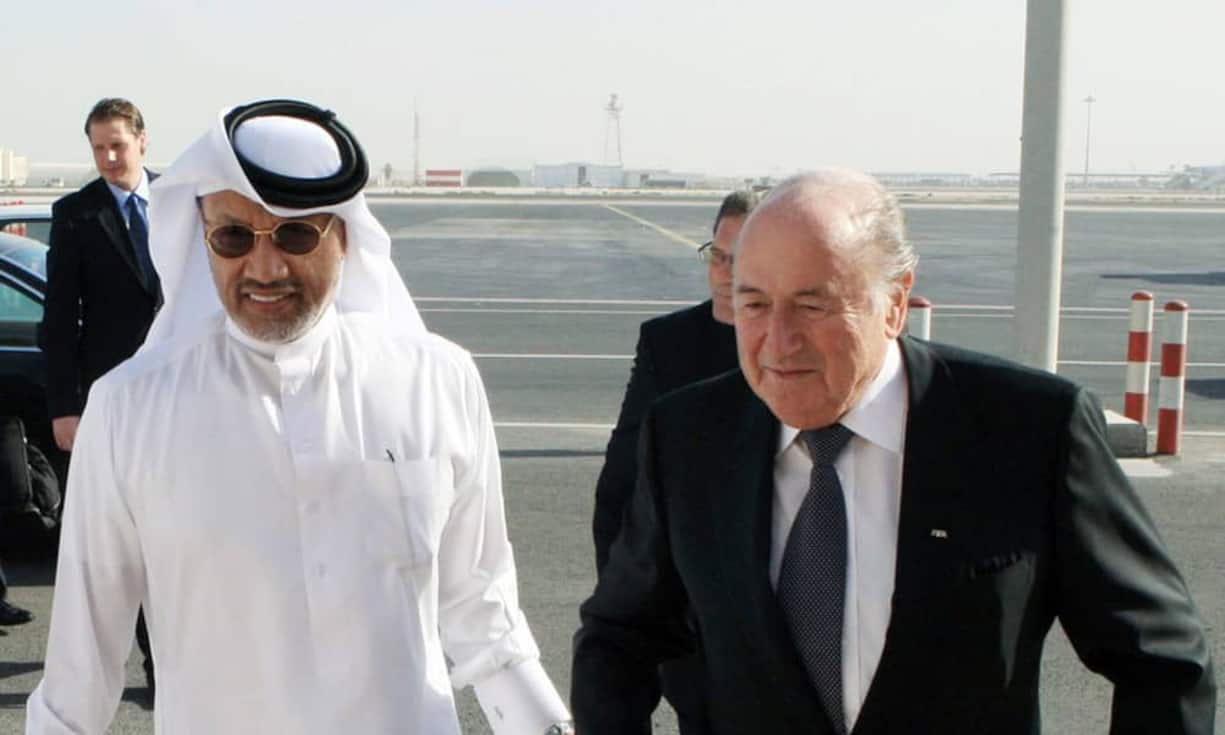 Bei der Wahl im Jahr 2011 hiess sein schärfster Konkurrent Mohamed bin Hammam. Doch auch dieses Mal setzte sich Blatter mit 186 von 203 Stimmen durch. Sein Gegenkandidat Mohamed bin Hammam aus Katar zog seine Kandidatur kurz zuvor zurück. Mittlerweile ist er aus dem Fifa-Exekutivkomitee ausgeschlossen.