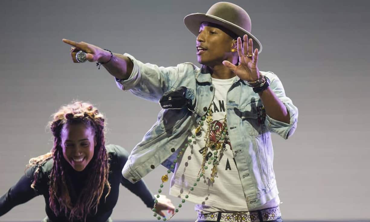 Pharrell Williams machte Montreux happy: Am Montagabend bewies der US-Sänger, warum er so erfolgreich ist. Er kann singen, er kann unterhalten und er schreibt die wohl eingängigsten Partysongs der Welt.