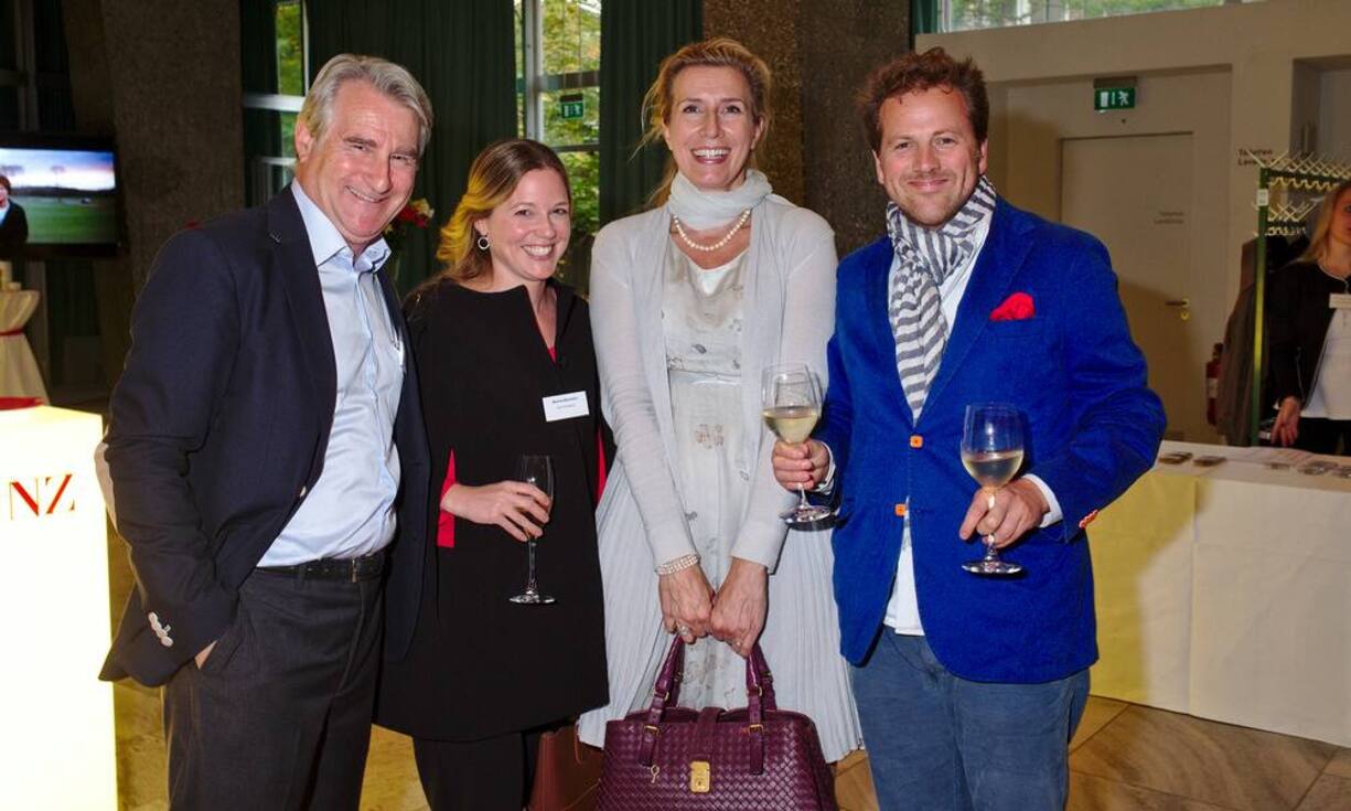 Kaspar Loeb, Partner, Dynamics Group AG;
Martina Baumann, ETH Foundation;
Riccarda von Mecklenburg;
Christian Jott Jenny, Festival da Jazz St. Moritz