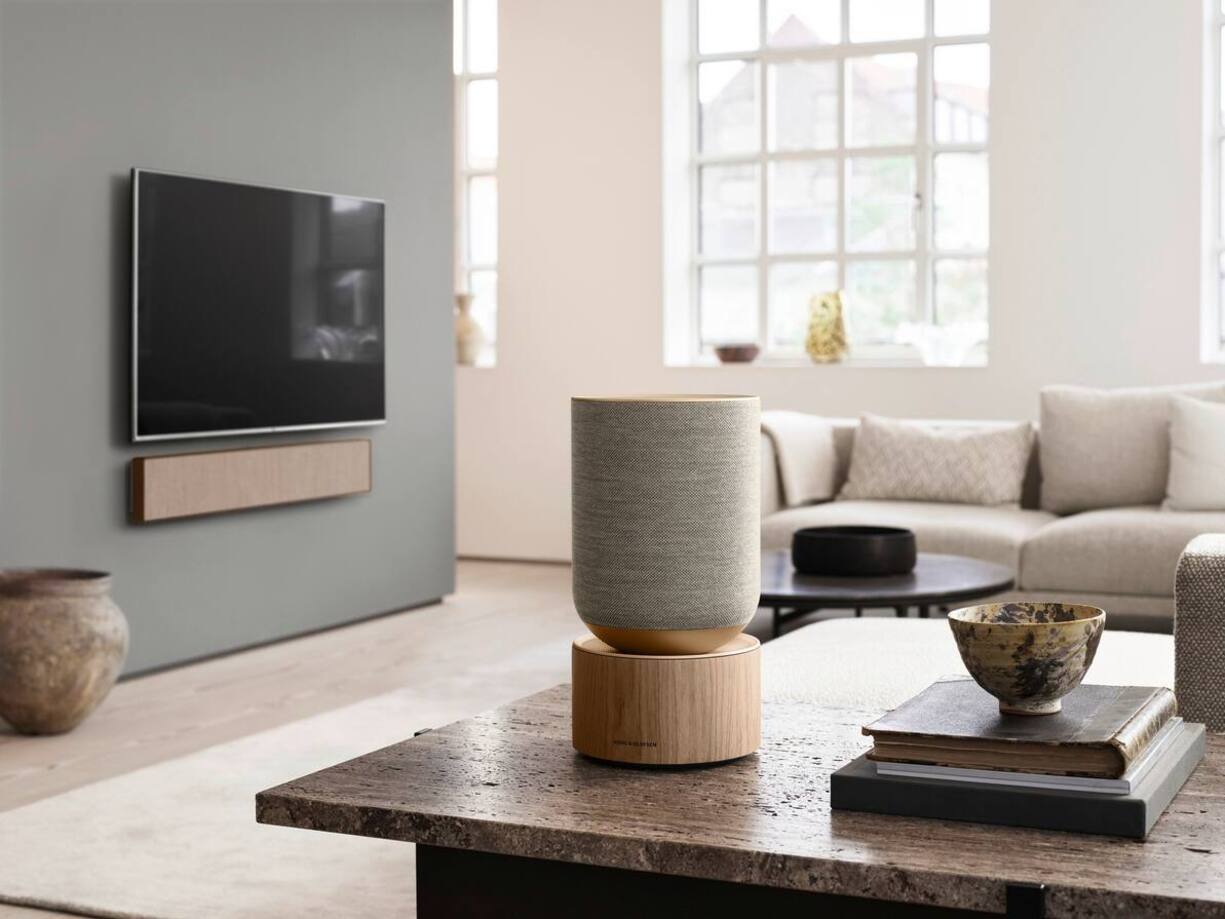 Dänische Soundskulptur: Der Lautsprecher Beosound Balance von Bang & Olufsen vereint Technik und skandinavisches Design.