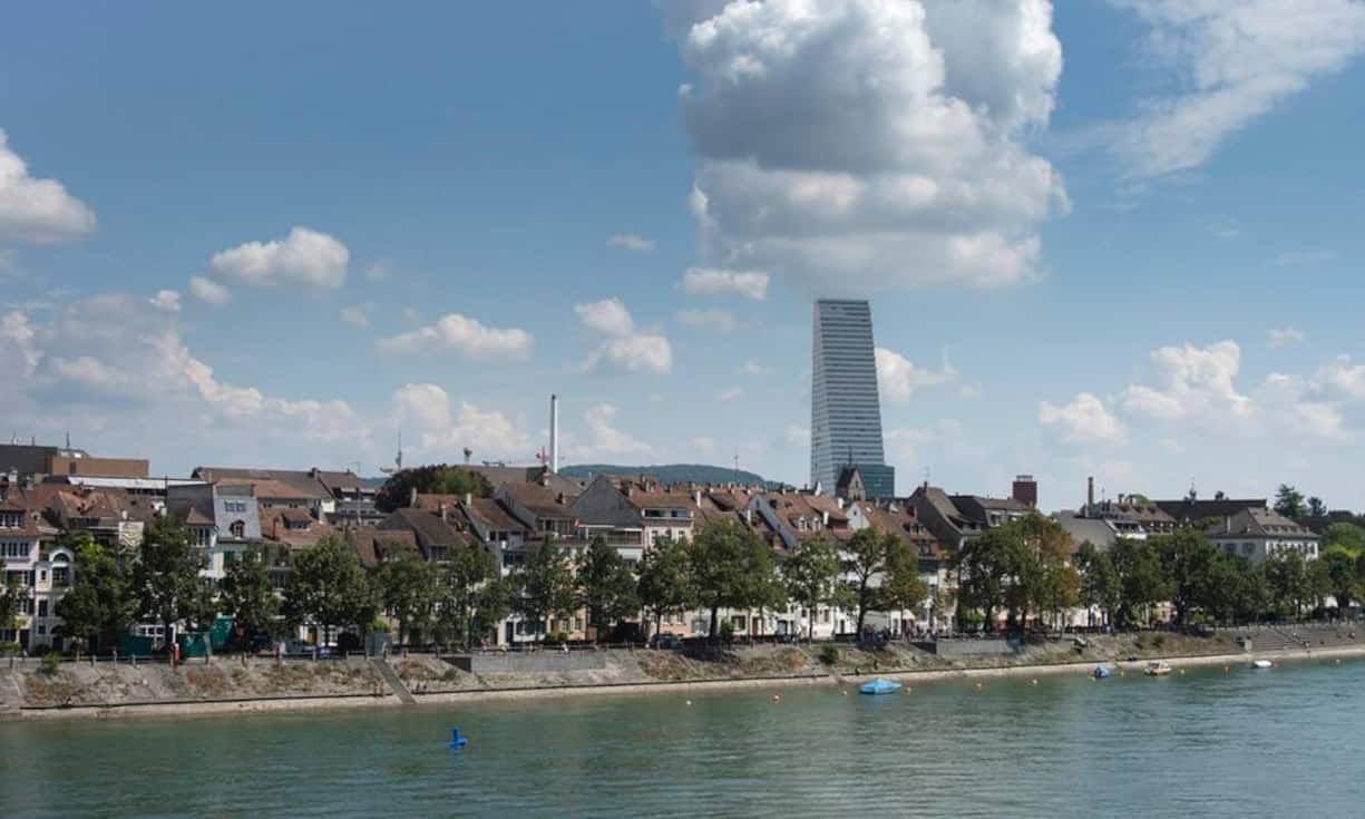 Platz 7: BaselUm einen Platz nach unten ging es für Basel. Unter anderem bei den Indikatoren Kultur und Freizeit sowie Erholung wurde sie niedriger eingestuft als im Vorjahr.
Bild: Keystone