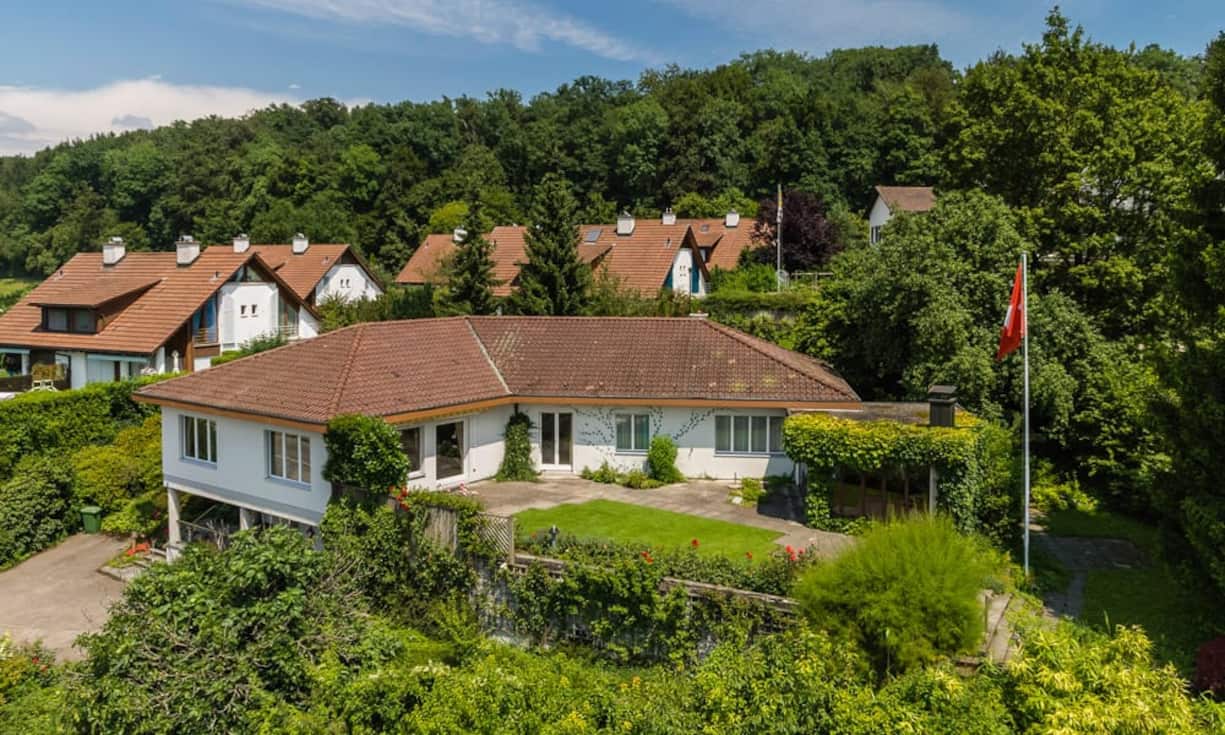 Die neun Zimmer erstrecken sich über eine Wohnfläche von 400 m².