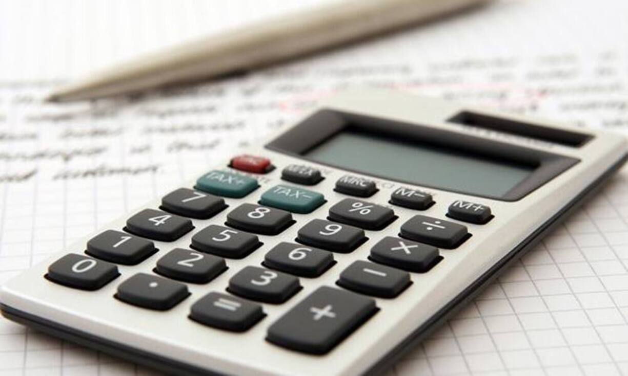 TaschenrechnerMit dem Smartphone hat man den Rechner immer und überall mit dabei. Während der herkömmliche Taschenrechner in einer Schublade verstaubt oder allenfalls noch für den Mathematikunterricht lebt.Bilder: Pixabay/Pexels